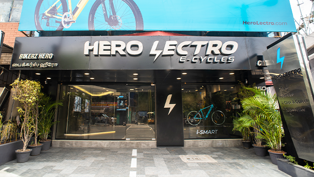EXPERIENCE STORE - BIKERZ HERO